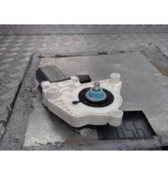 Moteur leve vitre arriere gauche MERCEDES CLASSE B 245 Photo n°1
