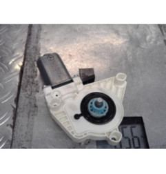 Moteur leve vitre arriere gauche MERCEDES CLASSE B 245
