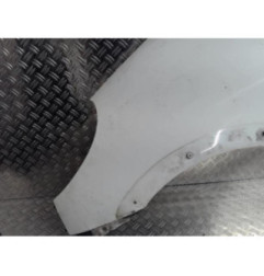 Aile avant gauche TOYOTA YARIS VERSO