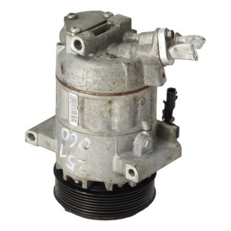 Compresseur clim RENAULT CLIO 4