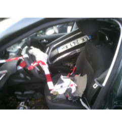 Ecran GPS PEUGEOT 208 1 Photo n°10