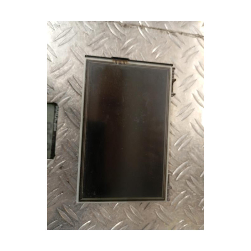 Ecran GPS PEUGEOT 208 1