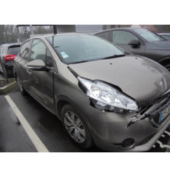 Ecran GPS PEUGEOT 208 1 Photo n°5