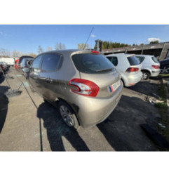 Ecran GPS PEUGEOT 208 1 Photo n°18