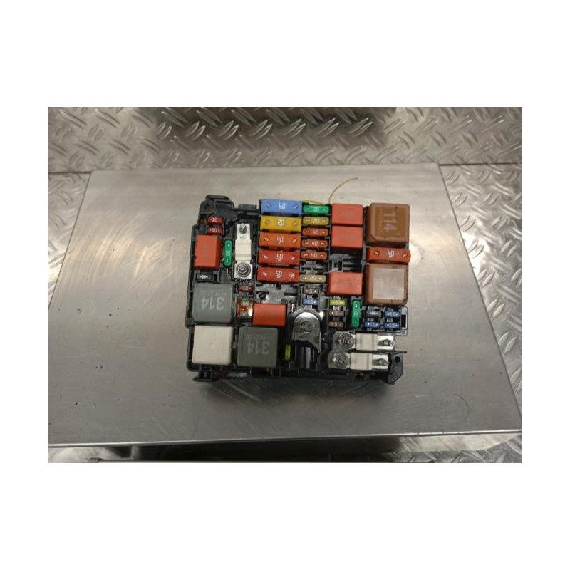 Boitier servitude moteur (BSM) PEUGEOT 508 2 SW