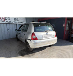 Volant RENAULT CLIO 2 CAMPUS Photo n°13