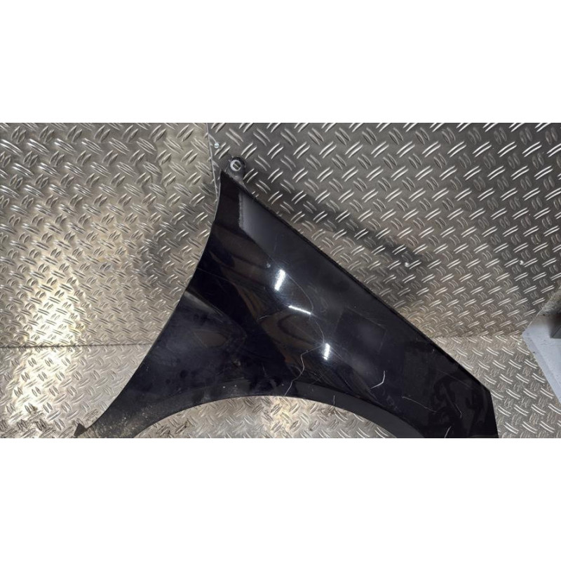 Aile avant droit MERCEDES CLASSE B 245