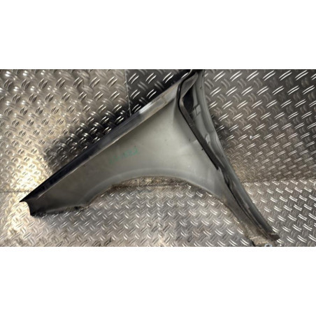 Aile avant droit MERCEDES CLASSE B 245