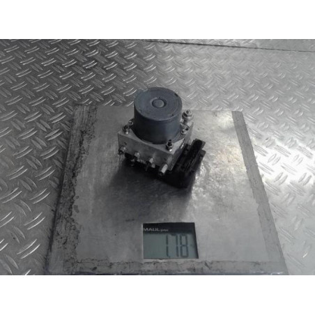 Bloc ABS (freins anti-blocage) TOYOTA AURIS 1 Photo n°1