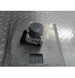 Bloc ABS (freins anti-blocage) TOYOTA AURIS 1 Photo n°4