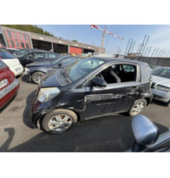 Aile avant gauche TOYOTA IQ Photo n°19
