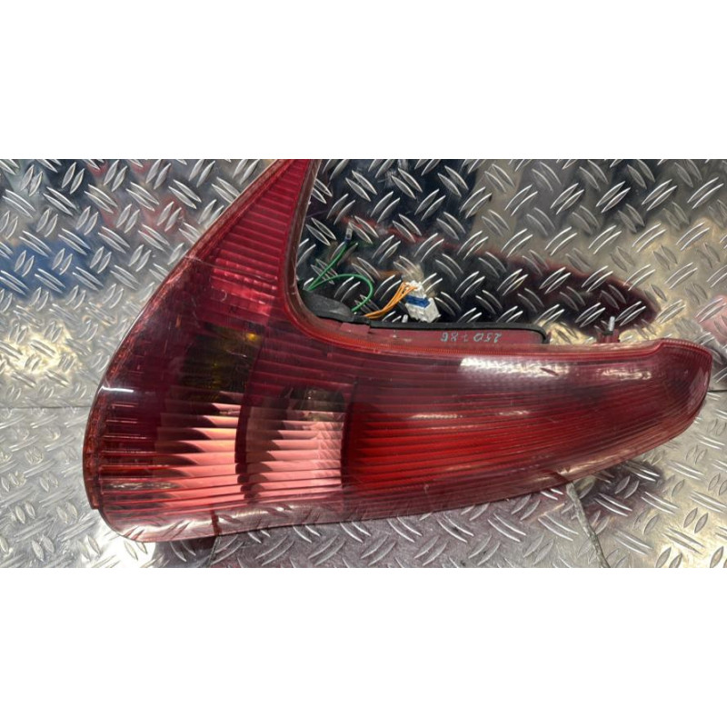 Feu arriere principal gauche (feux) PEUGEOT 206
