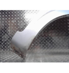 Aile avant droit SSANGYONG RODIUS 1