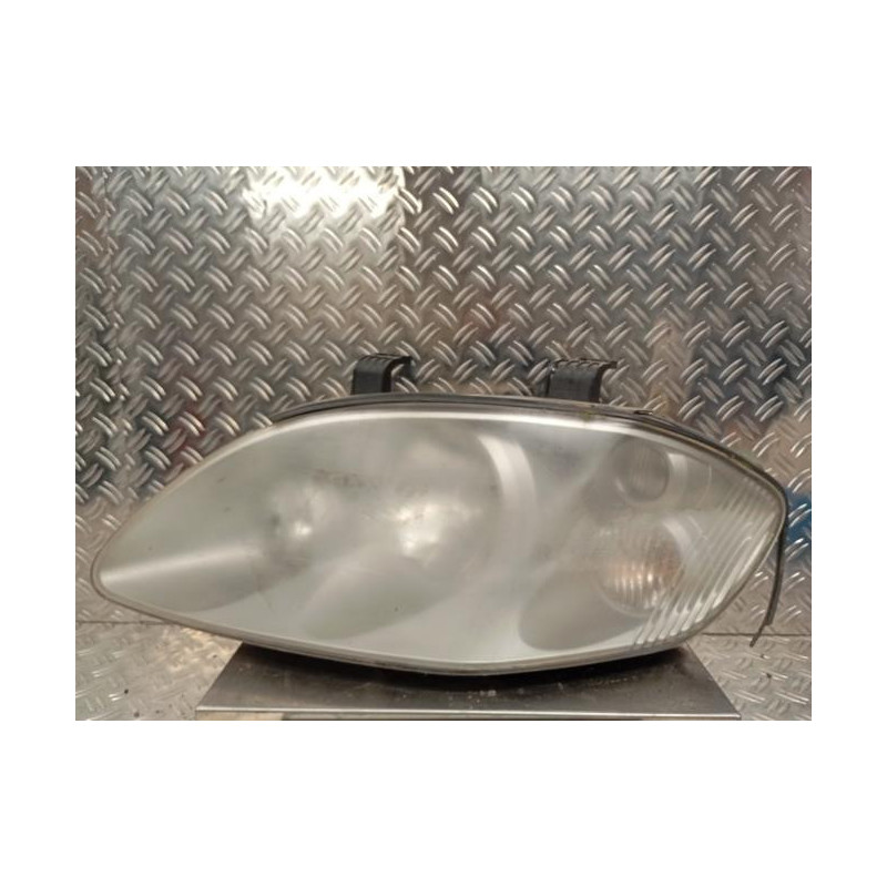 Optique avant principal gauche (feux)(phare) SSANGYONG RODIUS 1