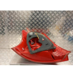 Feu arriere principal droit (feux) TOYOTA YARIS 2 Photo n°3