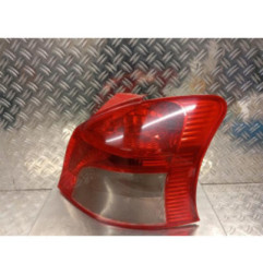 Feu arriere principal droit (feux) TOYOTA YARIS 2 Photo n°4