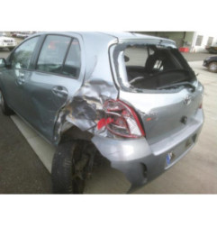 Feu arriere principal droit (feux) TOYOTA YARIS 2 Photo n°9