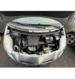 Feu arriere principal droit (feux) TOYOTA YARIS 2 Photo n°11