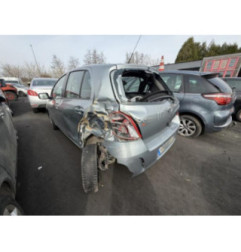 Feu arriere principal droit (feux) TOYOTA YARIS 2 Photo n°18