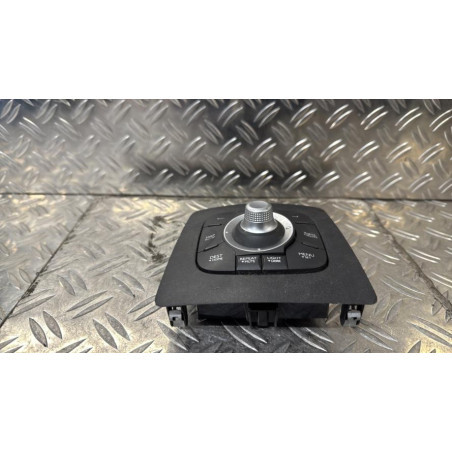 Commande GPS RENAULT GRAND SCENIC 3