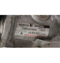 Compresseur clim PEUGEOT 206+ Photo n°8
