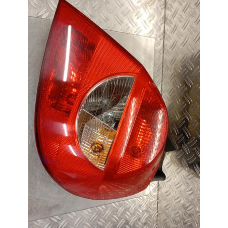 Feu arriere principal droit (feux) RENAULT CLIO 3 Photo n°1