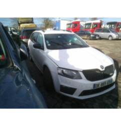 Moteur SKODA OCTAVIA 3 Photo n°9