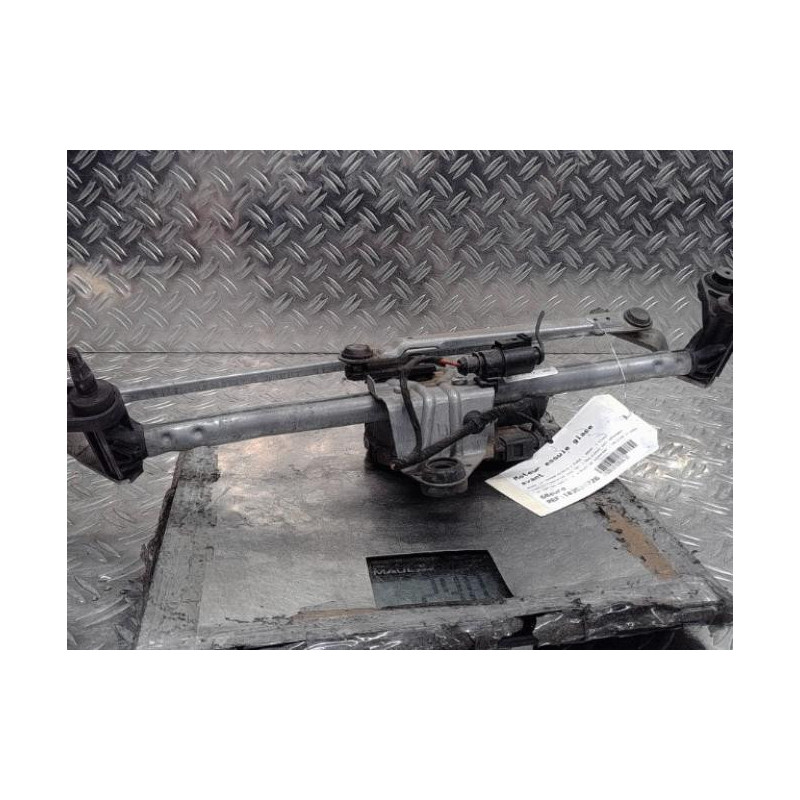 Moteur essuie glace avant SKODA OCTAVIA 3