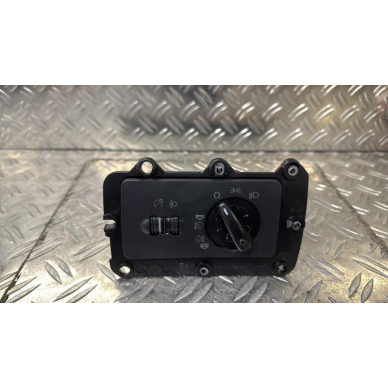 Commodo phare SKODA FABIA 1