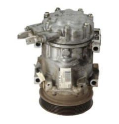 Compresseur clim DACIA DUSTER 1 Photo n°1