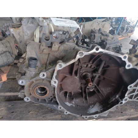 Boite de vitesses KIA CARENS 2 Photo n°1