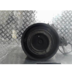 Compresseur clim KIA CARENS 2 Photo n°5