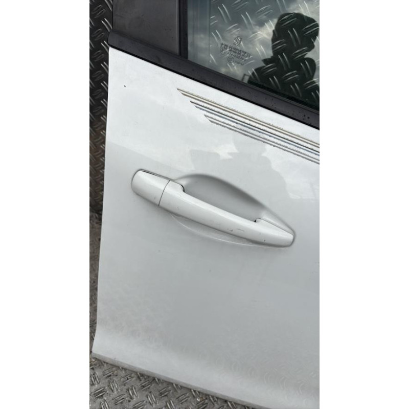 Porte avant droit PEUGEOT 208 1