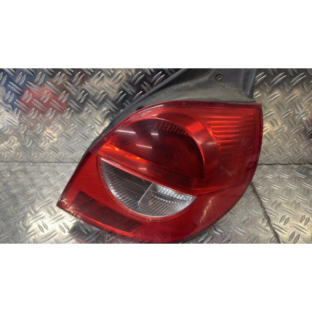 Feu arriere principal droit (feux) RENAULT CLIO 3 Photo n°1