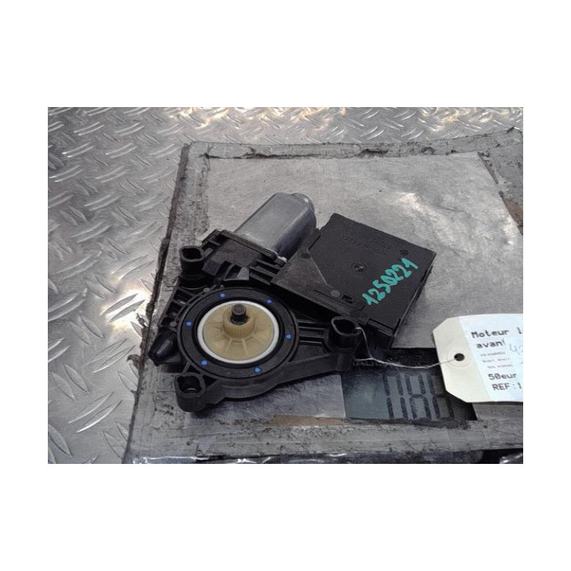 Moteur leve vitre avant droit VOLKSWAGEN TOURAN 1