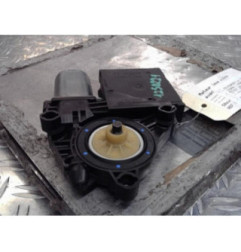 Moteur leve vitre avant droit VOLKSWAGEN TOURAN 1 Photo n°3