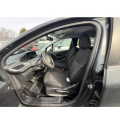 Ecran GPS PEUGEOT 208 1 Photo n°15