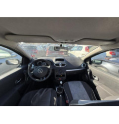 Aile avant gauche RENAULT CLIO 3 Photo n°20