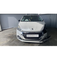 Ecran GPS PEUGEOT 208 1 Photo n°1