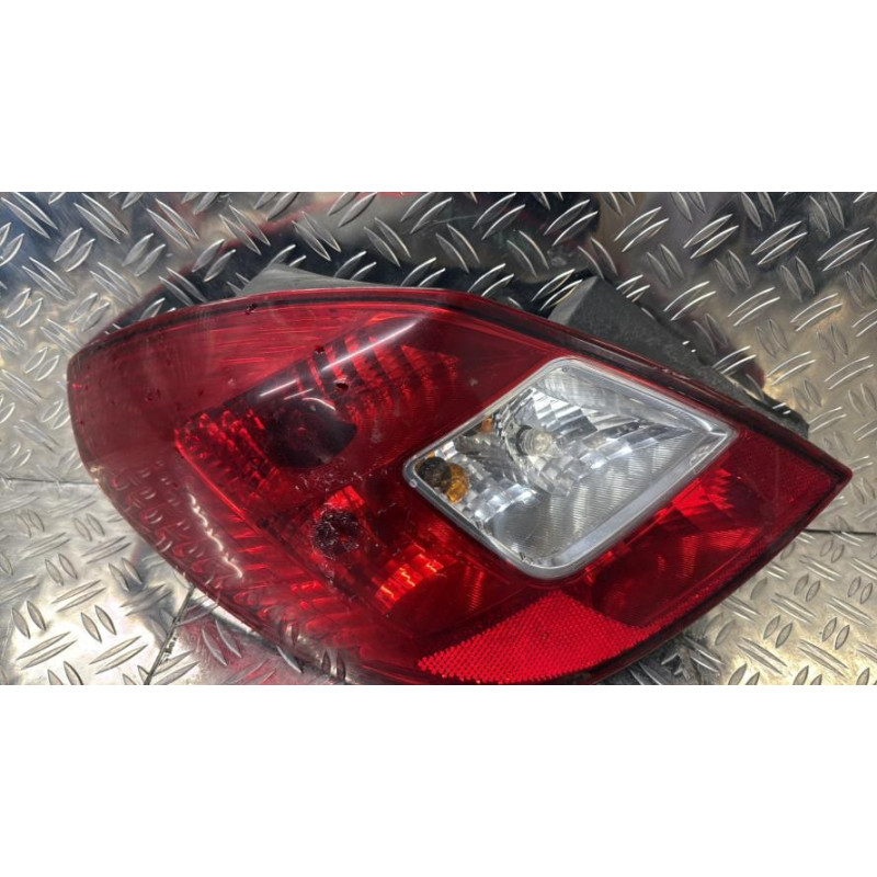 Feu arriere principal gauche (feux) OPEL CORSA D