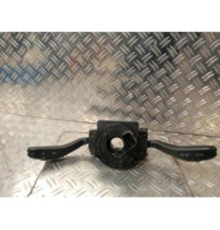 Com (Bloc Contacteur Tournant+Commodo Essuie Glace+Commodo Phare) VOLKSWAGEN POLO 4 Photo n°1