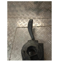 Com (Bloc Contacteur Tournant+Commodo Essuie Glace+Commodo Phare) VOLKSWAGEN POLO 4 Photo n°4