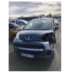 Feu arriere principal droit (feux) PEUGEOT 107 Photo n°8