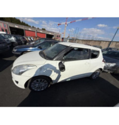 Compteur SUZUKI SWIFT 4 Photo n°17