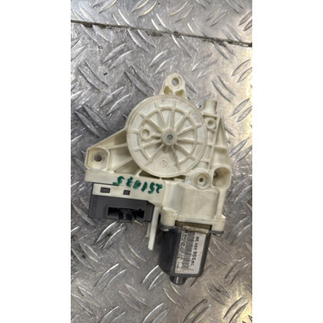Moteur leve vitre arriere droit PEUGEOT 407 Photo n°1