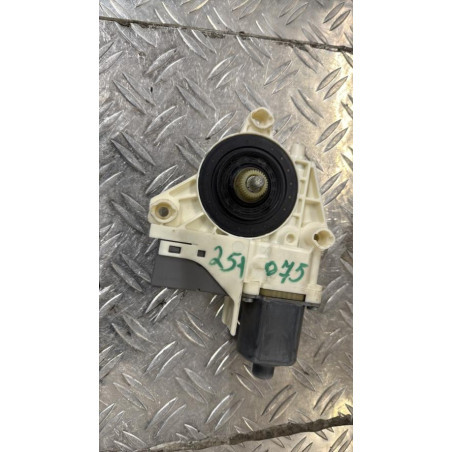 Moteur leve vitre arriere gauche PEUGEOT 407 Photo n°1