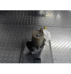 Pompe de direction MAZDA 3 2 Photo n°1