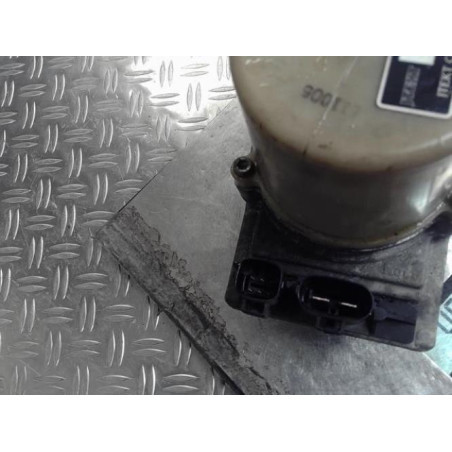 Pompe de direction MAZDA 3 2