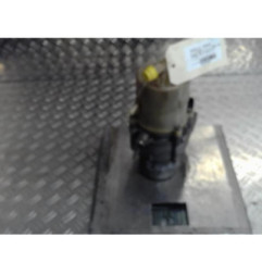 Pompe de direction MAZDA 3 2 Photo n°4