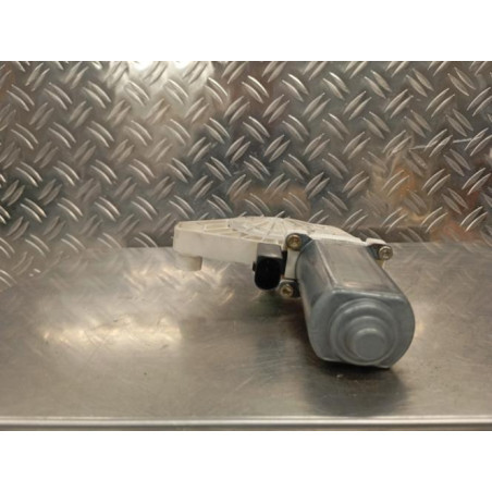 Moteur leve vitre avant droit MERCEDES CLASSE A 169